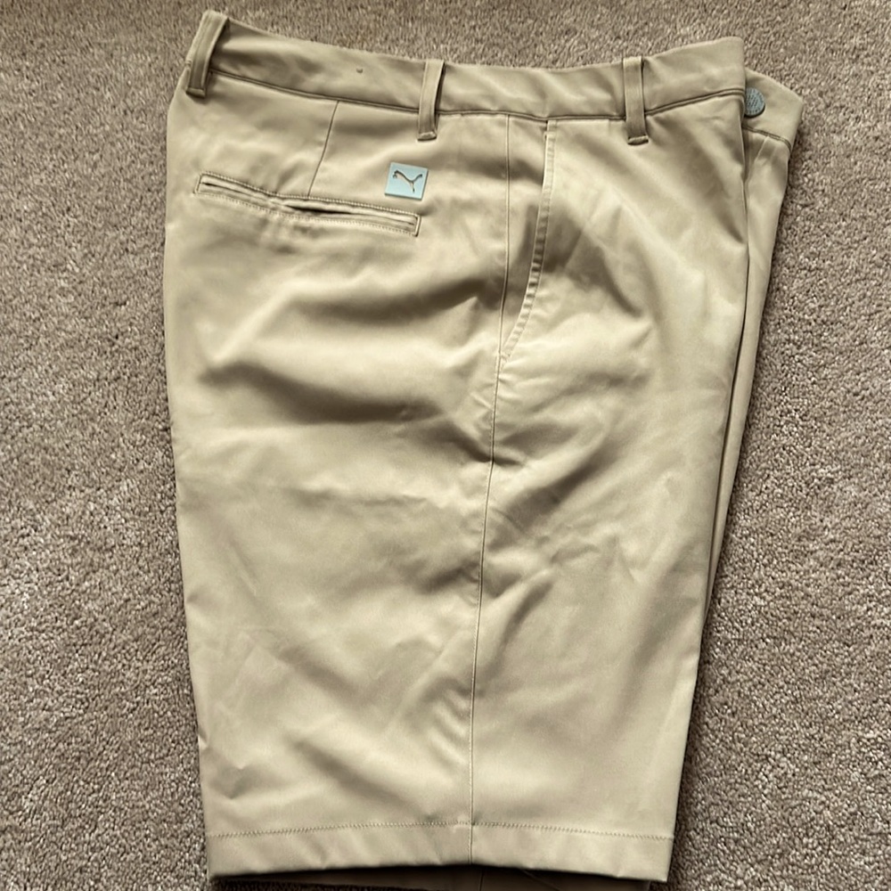 Puma golf shorts